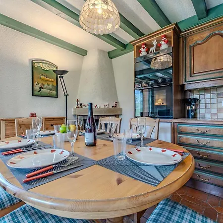 Comfort With Balcony And Parking Apartman Saint-Marcel